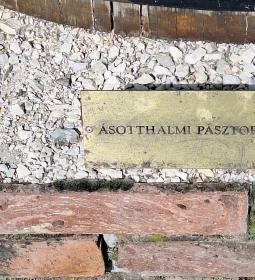 Rózsa Sándor Élményház 