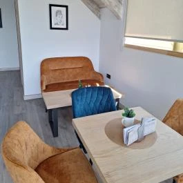 Rózy Tapolca - Belső