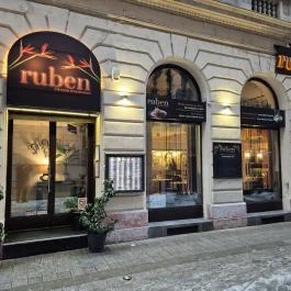 Ruben Étterem Budapest - Külső kép