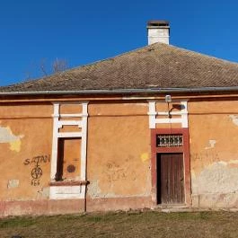 Rudnay-kastély Váchartyán - Külső kép