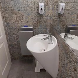 RUTIN Gasztrolubickoló Budaörs - Mosdó