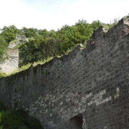 Salamon-torony, Visegrád - Külső kép