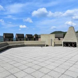 Salamon-torony, Visegrád - Külső kép