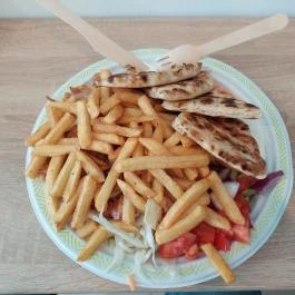 Saloniki Gyros Taverna Budapest - Étel/ital