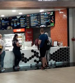 Salt N Pepper - Allee