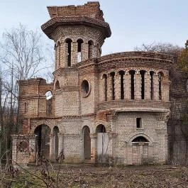 Sámsoni úti befejezetlen reneszánsz romkastély Debrecen - Külső kép