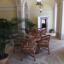 Sándor-Metternich-kastély, Bajna - Belső