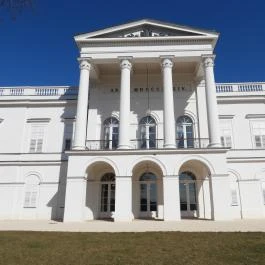 Sándor-Metternich-kastély, Bajna - Külső kép