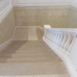 Sándor-Metternich-kastély, Bajna - Belső