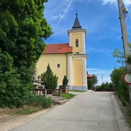 Sápi Szent István templom Sülysáp - Külső kép