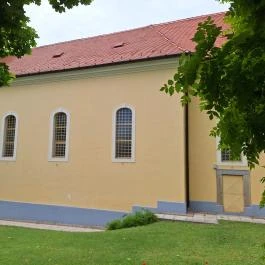 Sápi Szent István templom Sülysáp - Külső kép
