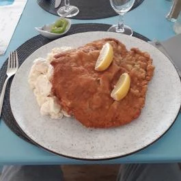 Sárga Borház Vendéglő, Mezőzombor - Étel/ital