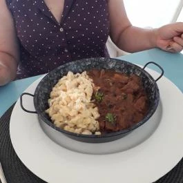 Sárga Borház Vendéglő, Mezőzombor - Étel/ital