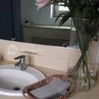 Sárga Borház Vendéglő Mezőzombor - Mosdó