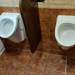 Sári Csárda, Dunakiliti - Mosdó