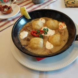 Sári Csárda, Dunakiliti - Étel/ital