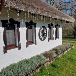 Sári Csárda, Dunakiliti - Külső kép