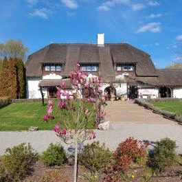 Sári Csárda, Dunakiliti - Külső kép