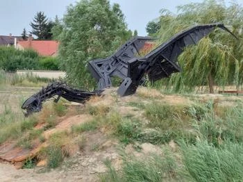 Sárkány szobor Nyírbátor