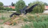 Sárkány szobor Nyírbátor - Külső kép