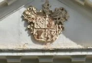 Sarlay-kastély Farád