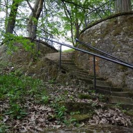 Sarlós Boldogasszony kápolna, Csobánka - Külső kép