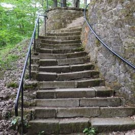 Sarlós Boldogasszony kápolna, Csobánka - Külső kép