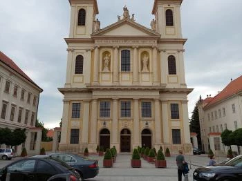 Sarlós Boldogasszony Székesegyház Szombathely