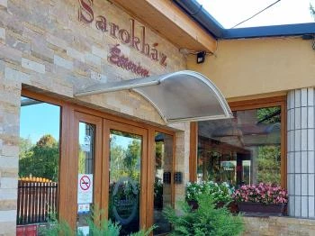 Sarokház Étterem Győrújbarát