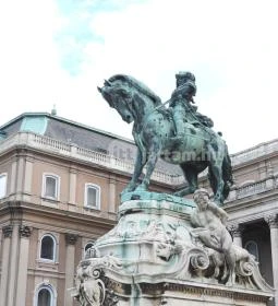 Savoyai Jenő herceg lovasszobra