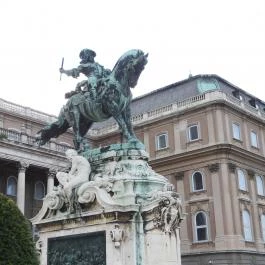 Savoyai Jenő herceg lovasszobra Budapest - Külső kép