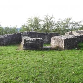 Schlossberg templomrom Mecseknádasd - Külső kép