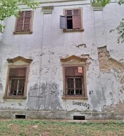 Schmidegg-Vigyázó kastély