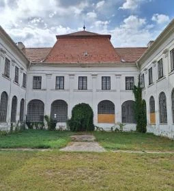 Schmidegg-Vigyázó kastély