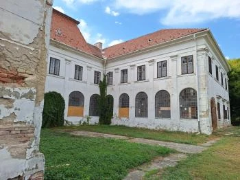 Schmidegg-Vigyázó kastély Nagyberki