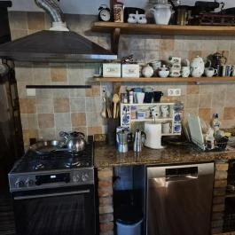 Schvarcz Malom Vendégház, Pápateszér - Vendéglátás