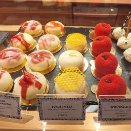 Scruton - Allee, Budapest - Étel/ital