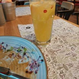 Scruton MCC, Budapest - Étel/ital