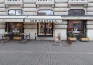 Séf Asztala - Kossuth Lajos tér Budapest