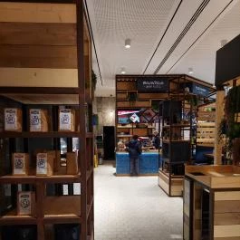 Séf Asztala - Kossuth Lajos tér, Budapest - Belső