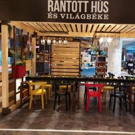 Séf Asztala - Kossuth Lajos tér, Budapest - Belső