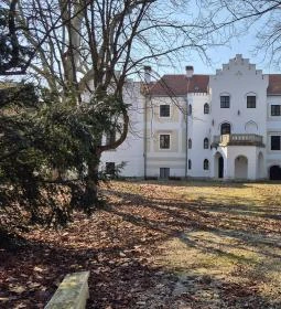 Sennyey-Bezerédj-Békássy kastély