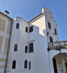 Sennyey-Bezerédj-Békássy kastély