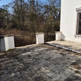 Sennyey-Bezerédj-Békássy kastély, Zsennye - Külső kép