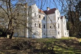 Sennyey-Bezerédj-Békássy kastély Zsennye