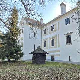 Sennyey-Bezerédj-Békássy kastély, Zsennye - Külső kép