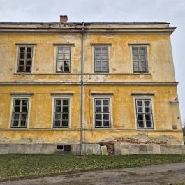 Sényi-kastély Balogunyom - Külső kép