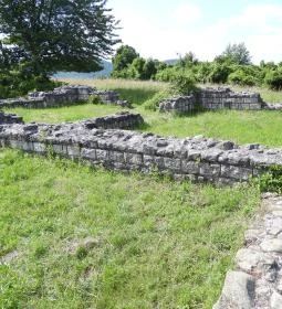 Sibrik-dombi római erőd és ispáni vár romjai