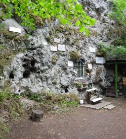 Siketek Mária-kegyhelye