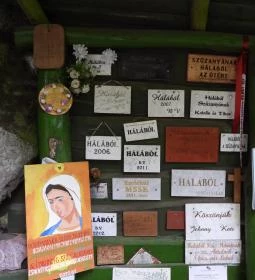 Siketek Mária-kegyhelye